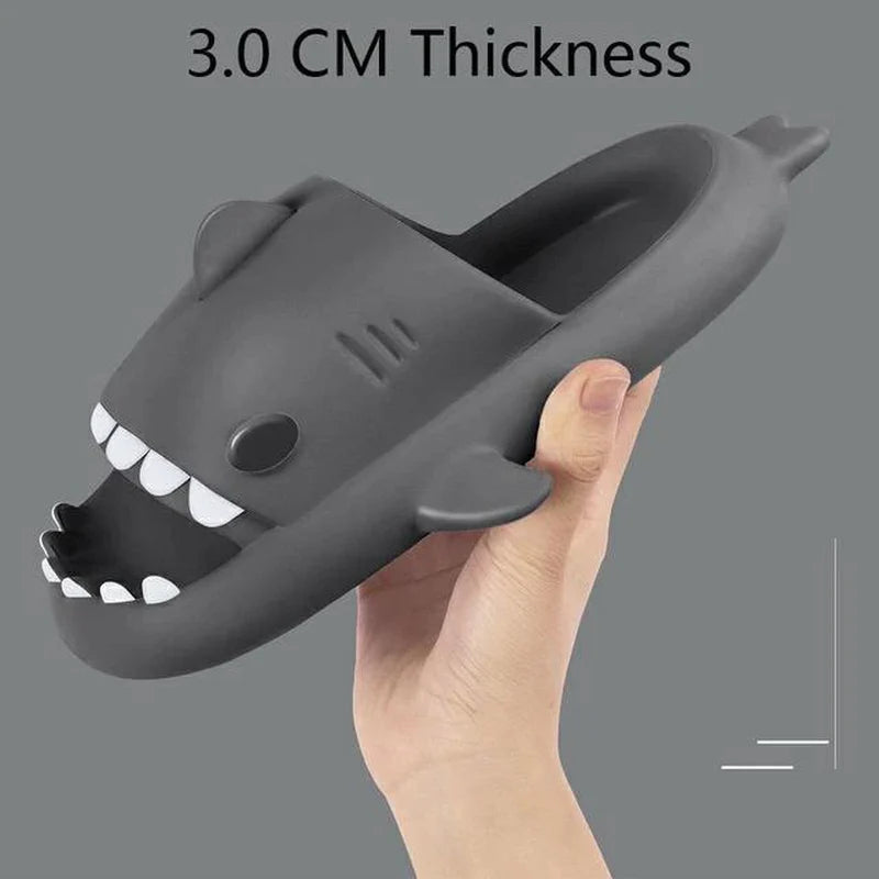 Fashion Cartoon Shark Shape Soft Sole Slippers Unsiex Platform Bathroom Cloud Sandal Non-Slip Flip Flops Women Men Indoor Slides