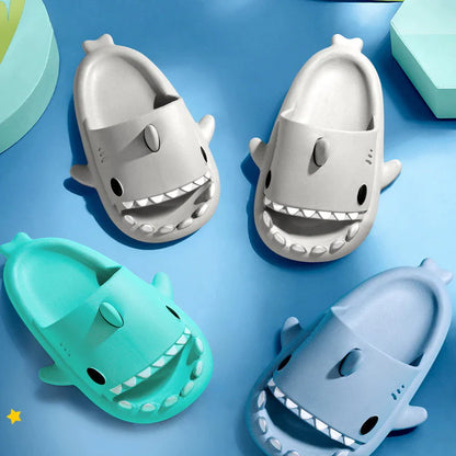 Fashion Cartoon Shark Shape Soft Sole Slippers Unsiex Platform Bathroom Cloud Sandal Non-Slip Flip Flops Women Men Indoor Slides